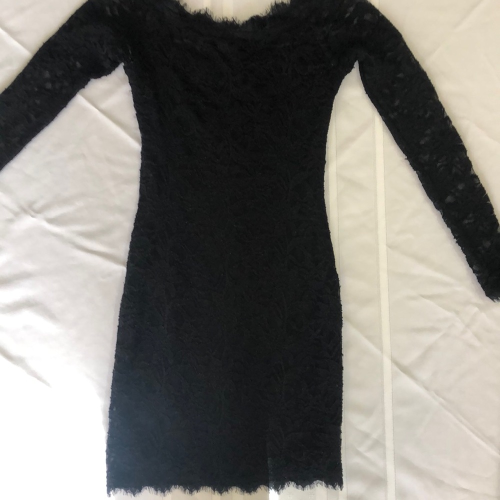 Jump Junior Size XS black long sleeve lace
